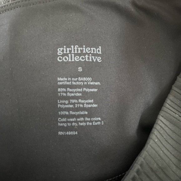 Girlfriend Collective High Rise Ribbed Bike Shorts Size Small - Picture 3 of 4